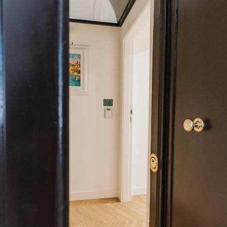 Mimi Room Castellammare di Stabia Εξωτερικό φωτογραφία